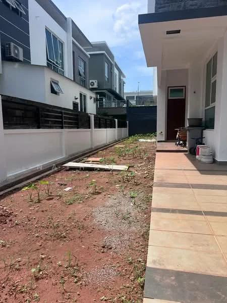 Exterior type: linked terrace house; features: paved walkway, manicured lawn area, fenced perimeter, air conditioning units visible, side entrance, exterior wall with white paint, grey cladding on upper floors, outdoor space with potential for landscaping; style: modern.
