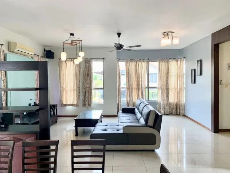 Living features: 3-seater leather sofa in grey, coffee table, wall-mounted TV, ceiling fan with light, recessed downlights, floor-to-ceiling windows, sheer curtains, tile flooring, decorative wall panel, dining table with chairs; style: modern; view: garden.