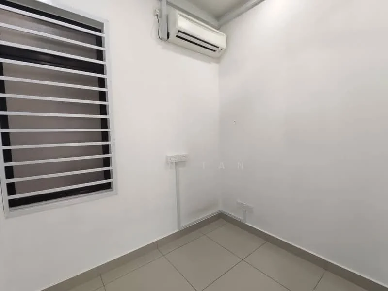 Room features: white painted walls, grey tiled flooring, 1 wall-mounted split AC.