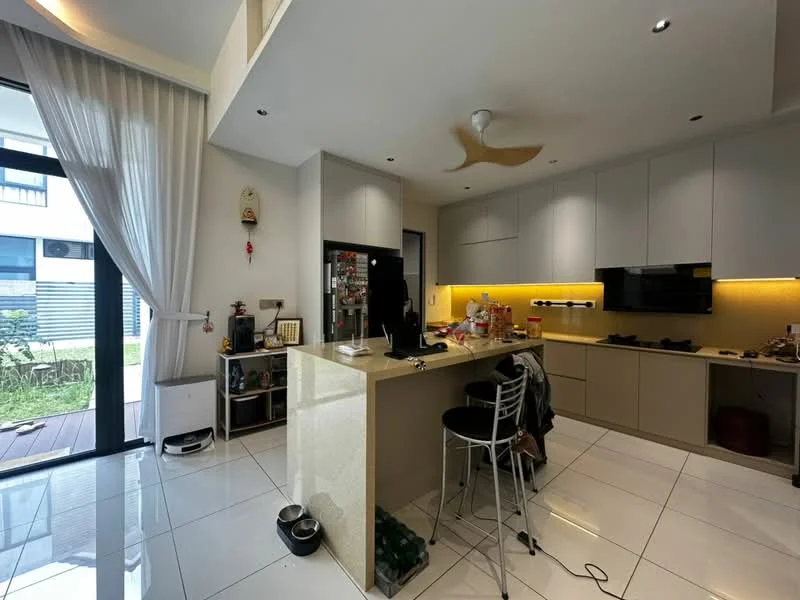 Kitchen features: white cabinetry, golden backsplash, marble countertop, stainless-steel sink, chrome pull-down faucet, built-in oven, freestanding range oven, refrigerator, bar stools, pendant light, 5-blade ceiling fan, floor-to-ceiling windows, tile flooring, open layout, decorative items on shelves; style: modern; view: garden.