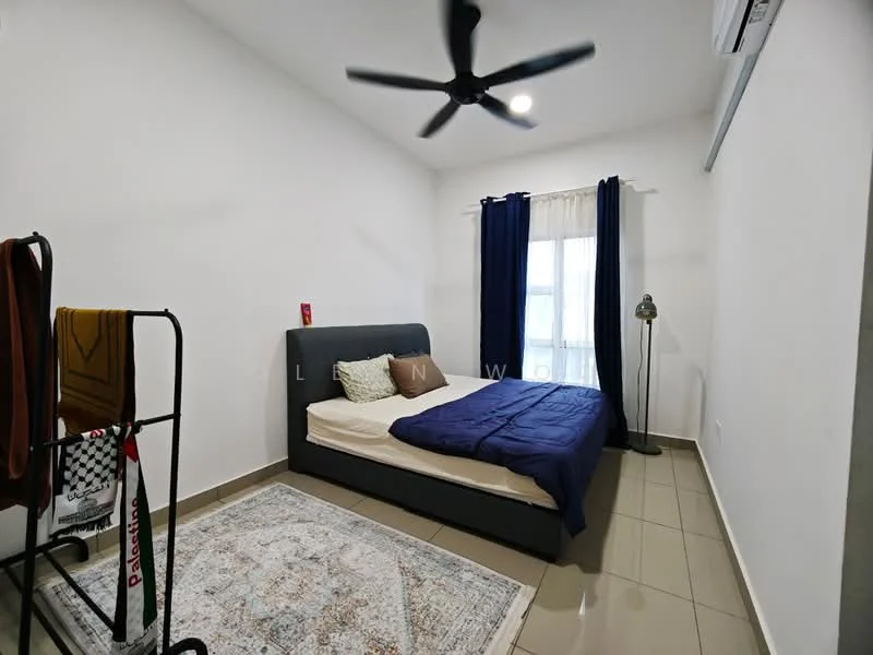 Bedroom features: queen-size bed, upholstered headboard, blue bedding, floor-to-ceiling window, sheer curtains, dark blue curtains, ceiling fan with light, laminate flooring, decorative area rug, wall-mounted air conditioning unit, freestanding floor lamp, clothing rack; style: modern.