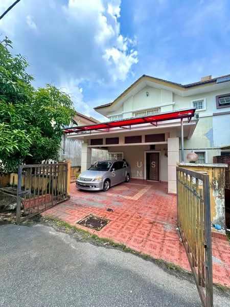 Exterior type: semi-detached house; features: red awning over car porch, paved driveway, fenced front yard, two-storey structure, white painted facade, front garden with greenery, mature tree nearby, visible windows on upper floor, main entrance with balcony; style: traditional.