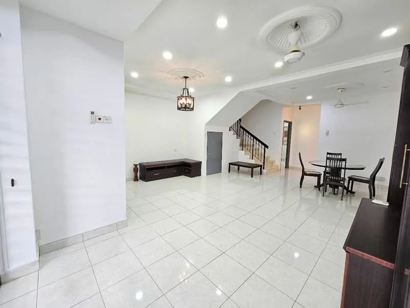 Living features: white painted walls, glossy ceramic tile flooring, tray ceiling with decorative moulding, recessed downlights, 2 ceiling fans, wooden dining table with 4 chairs, dark wood sideboard, staircase with wooden railing, open layout, natural light from windows; style: modern.