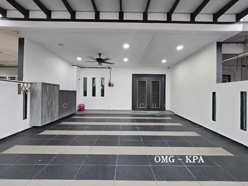 Exterior features: white painted walls, black tiled flooring, ceiling fan, sliding glass doors, vertical windows, open space layout, grey cabinetry, high ceiling with beams, wall-mounted electrical outlets; style: modern.