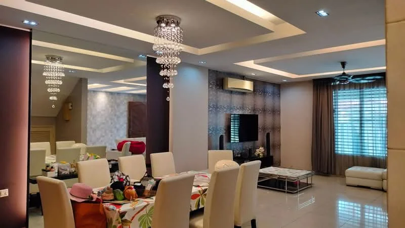 Living features: cream painted walls, grey accent wall, recessed ceiling with LED lighting, chandelier with crystals, wall-mounted TV, floor-to-ceiling windows with sheer curtains, light-coloured tiled flooring, ceiling fan, dining table with white upholstered chairs, decorative wall mirror, sofa with light upholstery, coffee table, decorative plants; style: modern.
