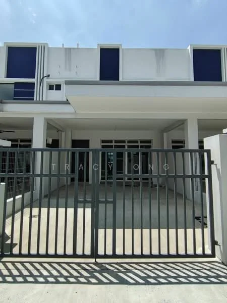 Exterior type: linked terrace house; features: white painted facade, blue accent panels, metal gate, concrete driveway, front porch area, large windows, two-storey structure, minimalist design; style: modern.
