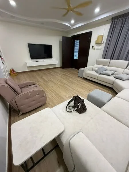 Living features: light wood flooring, white painted walls, recessed downlights, 5-blade ceiling fan, wall-mounted TV, white TV console, beige sectional sofa, pink armchair, small side table, grey ottoman, curtains, decorative wall panel; style: modern.