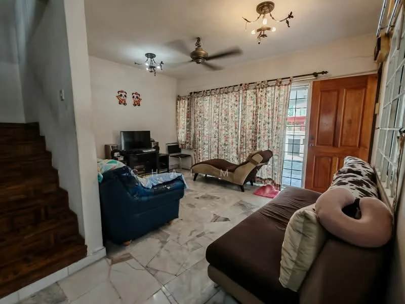 Living features: marble tile flooring, white painted walls, 5-blade ceiling fan with light, sofa in brown fabric, armchair in black leather, TV console, wall-mounted TV, curtains with floral pattern, decorative wall art, wooden staircase, area rug, coffee table; style: contemporary.