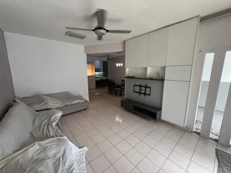 Living features: light-colored tiled flooring, white painted walls, grey accent wall, 5-blade ceiling fan, two single beds with bedding, built-in cabinetry, open layout to dining area, sliding glass door, natural light from windows, minimalist decor; style: modern.