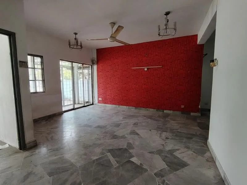 Living features: red accent wall, white painted walls, marble flooring, ceiling fan, 2 ceiling light fixtures, sliding glass door, large windows, open layout; style: modern.