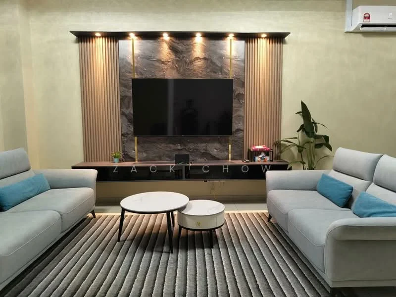 Living features: 2 grey fabric sofas with blue cushions, round coffee table with black legs, textured area rug with geometric pattern, wall-mounted TV, feature wall with stone cladding, wood paneling, recessed lighting, indoor plant, wall-mounted air conditioning unit; style: modern.