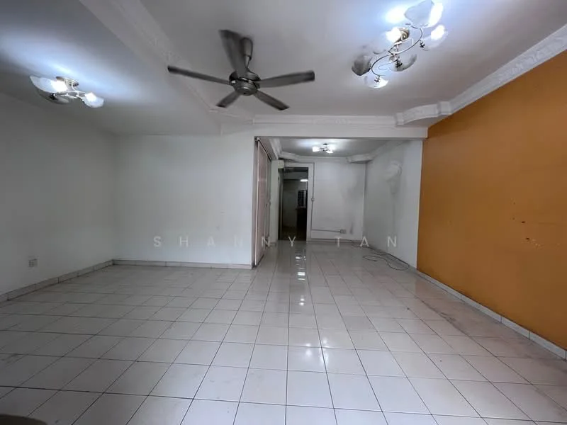 Living features: white painted walls, orange accent wall, ceramic tile flooring, 5-blade ceiling fan, recessed ceiling lights, wall-mounted light fixtures, open layout, large space, neutral color scheme; style: modern.
