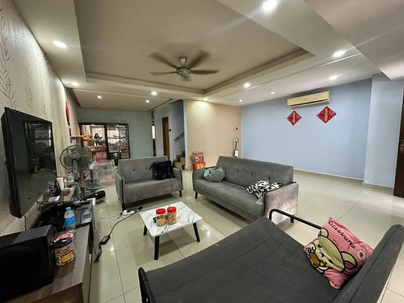 Living features: grey fabric 3-seater sofa, grey fabric 2-seater sofa, black coffee table, ceiling fan with light, recessed downlights, wall-mounted TV, TV console, cream painted walls, white tiled flooring, decorative wall with floral pattern, air conditioning unit, open layout to dining area; style: modern.