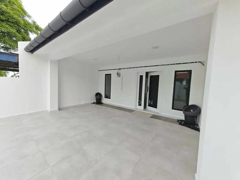 Exterior features: white painted walls, grey tiled flooring, flat roof, two black outdoor chairs, overhang roof, large glass doors, minimalist design, surrounded by greenery; style: modern.