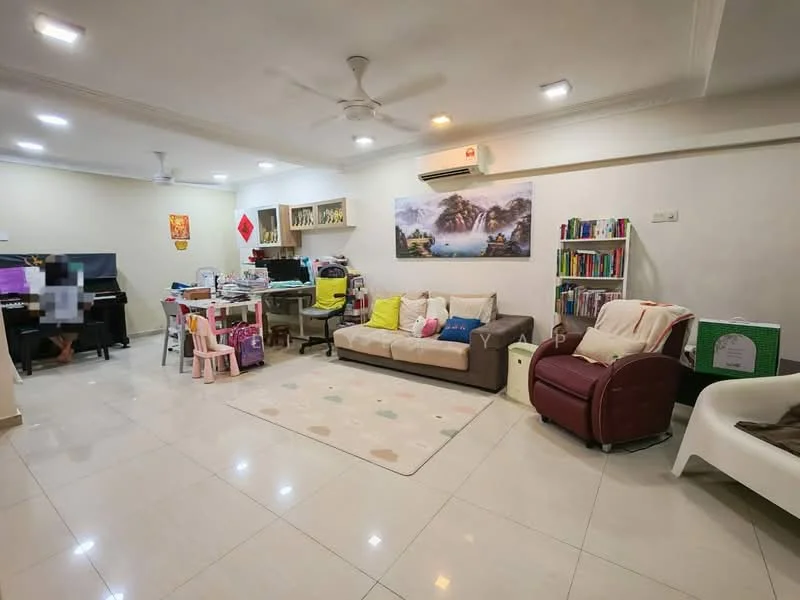 Living features: cream painted walls, white ceiling with recessed downlights, polished ceramic tile flooring, 5-blade ceiling fan, 3-seater fabric sofa in beige, armchair in maroon, coffee table, area rug with polka dots, bookshelf with books, desk with computer, piano, children's play area with small table and chairs; style: modern.