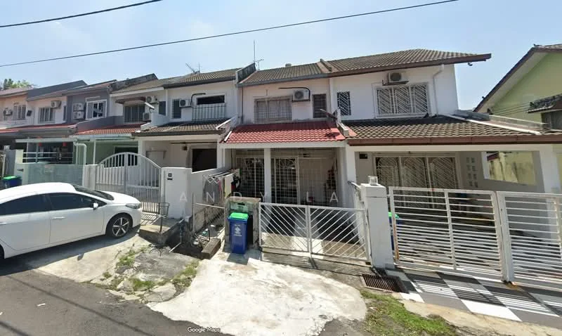 Exterior type: linked terrace house; features: two-storey building, white painted facade, red tiled roof, metal gate, fenced front yard, driveway with interlocking pavers, air conditioning units visible, manicured lawn, front porch, parking space for one car; style: modern.