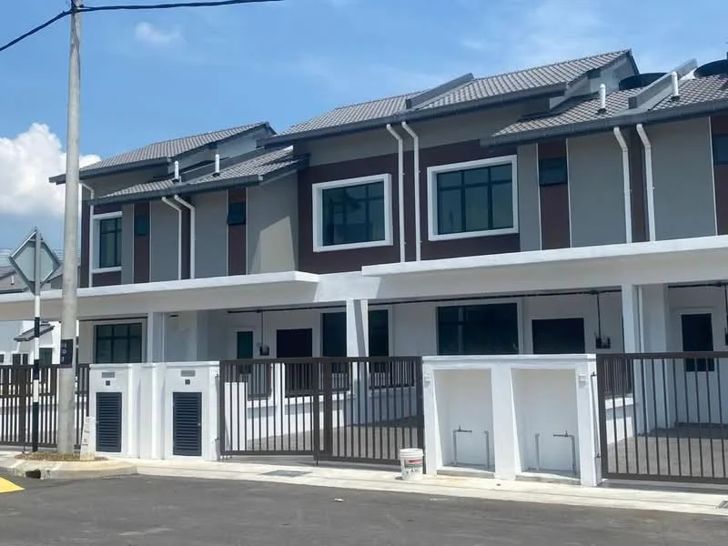 Exterior type: linked terrace house; features: two-storey building, grey painted facade, white trim, flat roof, multiple windows with black frames, front porch area, fenced front yard, visible air conditioning units, paved driveway, manicured landscaping, street view, solar panels on roof; style: modern.