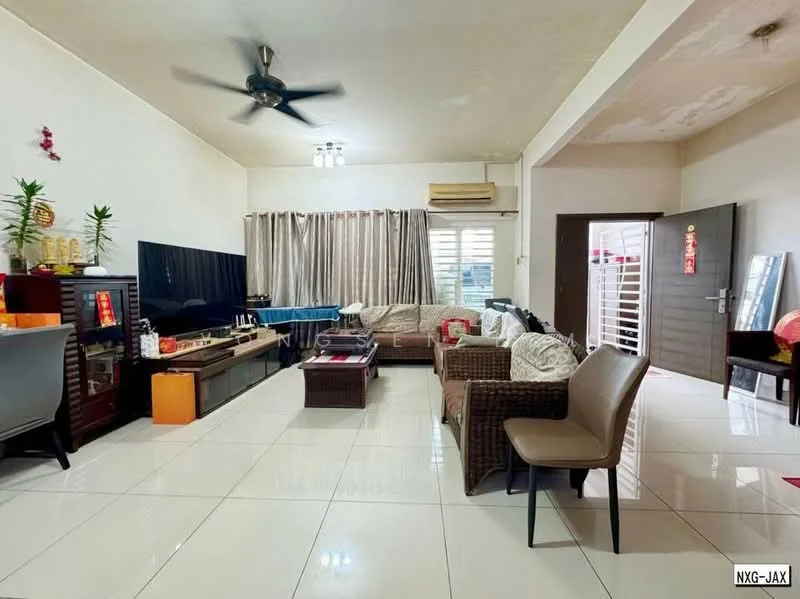 Living features: white painted walls, polished ceramic tile flooring, 5-blade ceiling fan with light, sofa in beige fabric, coffee table, TV console, wall-mounted TV, decorative plants, curtains, air conditioning unit, area rug, side chair; style: modern.