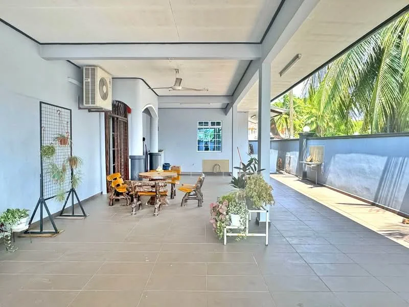 Room features: grey painted walls, ceiling fan, floor-to-ceiling windows, sliding glass door, tile flooring, outdoor dining table with chairs, decorative plants, open space layout, natural light from windows, potted plants, air conditioning unit; style: modern; view: garden.