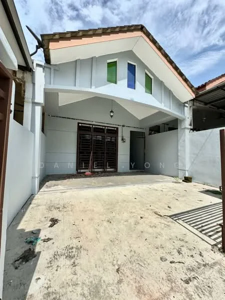Exterior type: semi-detached house; features: white painted facade, sloping roof, front porch area, two green accent windows, single main entrance door, concrete flooring, surrounding walls, outdoor light fixture; style: modern.