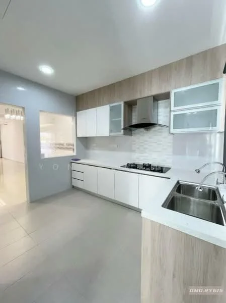 Kitchen features: white shaker cabinets, light wood cabinetry, stainless-steel sink, chrome pull-down faucet, white quartz countertop, gas cooktop with 4 burners, white tile backsplash, recessed downlights, grey ceramic tile flooring, open layout, window for natural light; style: modern.