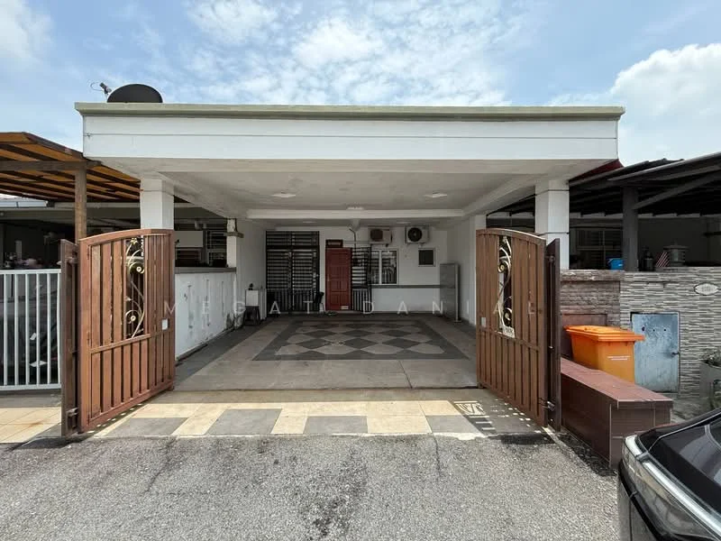 Bandar Saujana Putra, Bandar Saujana Putra, Tanjong Duabelas