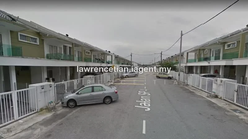 Exterior type: linked terrace house; features: two-storey linked terrace houses, white painted facade, green balcony railings, paved driveway, fenced front yard, street view with road signage, parking space for vehicles, surrounded by residential area; style: modern.