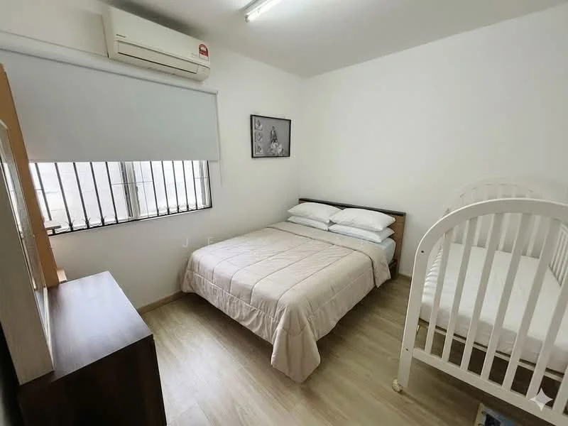 Bedroom features: queen-size bed with beige bedding, crib, wooden flooring, white painted walls, window with security bars, air conditioning unit, framed artwork on wall, nightstand, table lamp; style: modern.