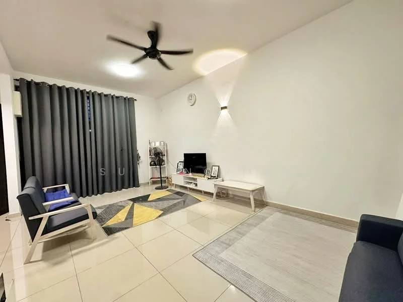 Living features: white painted walls, tile flooring, 5-blade ceiling fan with light, blackout curtains, wall-mounted TV, TV console, 2-seater fabric sofa in navy blue, armchair with blue cushion, area rug with geometric pattern, decorative wall clock, recessed lighting; style: modern.
