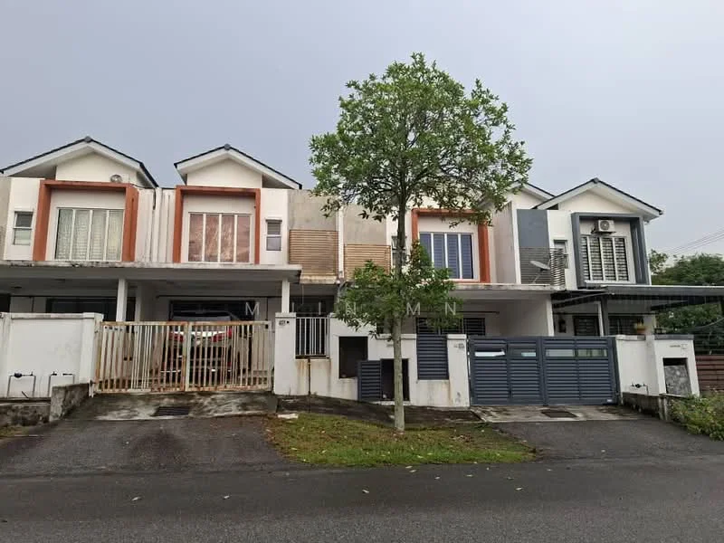 Exterior type: linked terrace house; features: two-storey building, white painted facade, wooden accents, front porch with gate, driveway with interlocking pavers, manicured lawn, multiple windows, air conditioning units visible, fenced front yard, grey metal gate; style: modern.