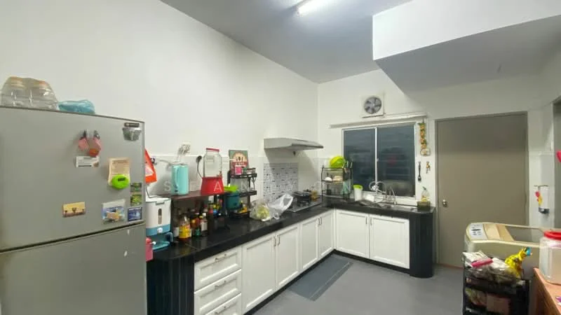 Kitchen features: black granite countertop, white shaker cabinets, stainless-steel fridge, built-in oven, stainless-steel sink, chrome pull-down faucet, ceramic tile backsplash, window above sink, kitchen hood, wall-mounted cabinets, floor-mounted cabinets, grey vinyl flooring, microwave, kettle, toaster; style: modern.