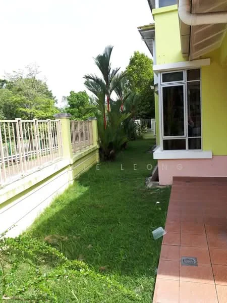 Exterior type: detached bungalow; features: manicured lawn, paved walkway, tropical landscaping, palm trees, yellow painted facade, large windows, single-storey, garden area; style: modern.