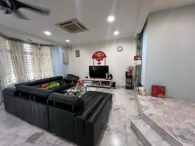 Living features: black leather sectional sofa, glass coffee table, wall-mounted TV, decorative wall with red accents, marble flooring, recessed ceiling lights, ceiling fan, curtains with floral pattern, decorative wall clock, steps leading to another area; style: modern.