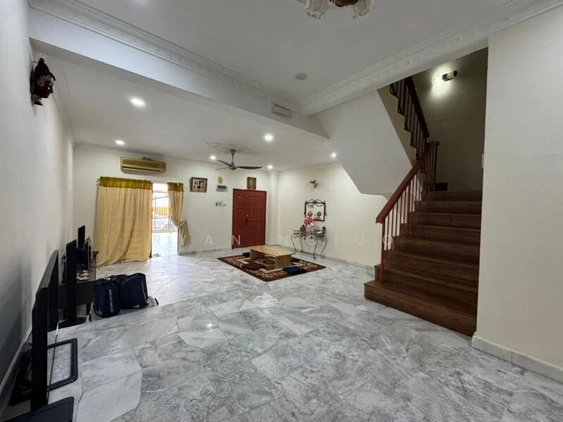 Living features: marble tile flooring, white painted walls, tray ceiling with recessed downlights, 5-blade ceiling fan, large window with sheer curtains, TV console, wall-mounted TV, area rug with geometric pattern, decorative wall mirror, staircase with wooden steps, doorway leading to other rooms; style: modern.