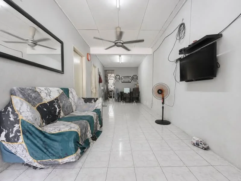 Living features: 3-seater fabric sofa with abstract pattern, ceiling fan, wall-mounted TV, white tiled flooring, plain white walls, mirror on wall, floor fan, open layout, light fixtures on ceiling; style: minimalist.