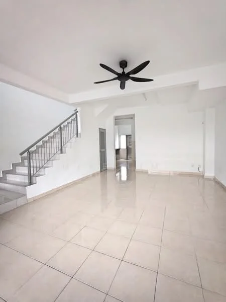 Living features: white painted walls, polished ceramic tile flooring, 5-blade ceiling fan, large windows, staircase with metal railing, open layout, natural light, high ceiling; style: modern.