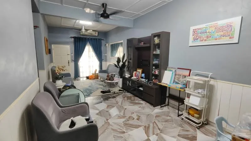 Living features: grey painted walls, white ceiling, 5-blade ceiling fan with light, floor-to-ceiling windows with sheer curtains, light-coloured sofa, glass coffee table, dark wood TV console, decorative wall art, area rug with geometric pattern, potted plants, shelving unit with decorative items, laminate flooring with patterned tiles; style: modern.