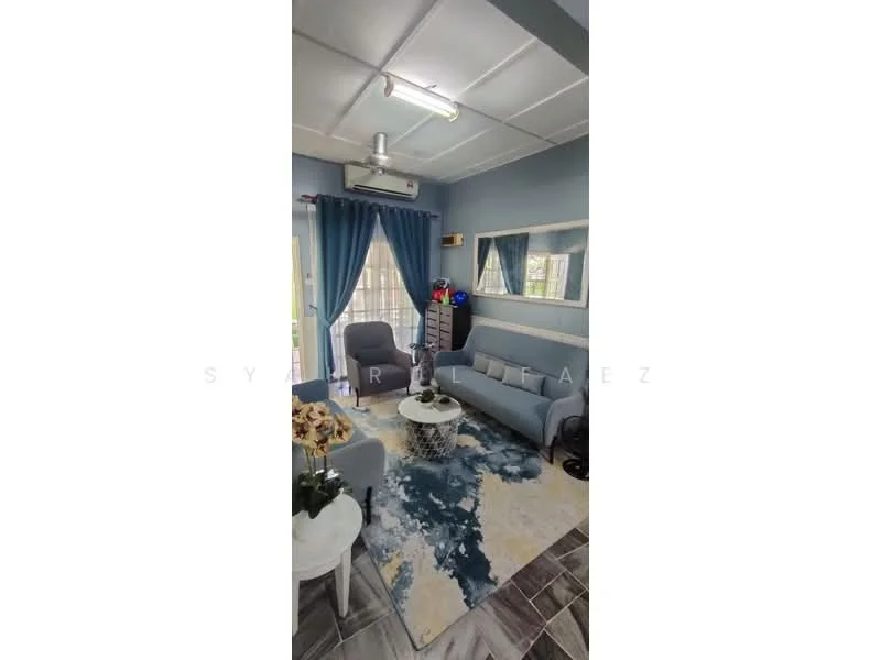 Living features: light blue painted walls, white ceiling, grey fabric sofa, 2 grey armchairs, round coffee table with marble top, area rug with abstract pattern, floor-to-ceiling window with sheer curtains, wall-mounted air conditioning unit, decorative wall mirror, decorative plants, LED floor lamp; style: modern.