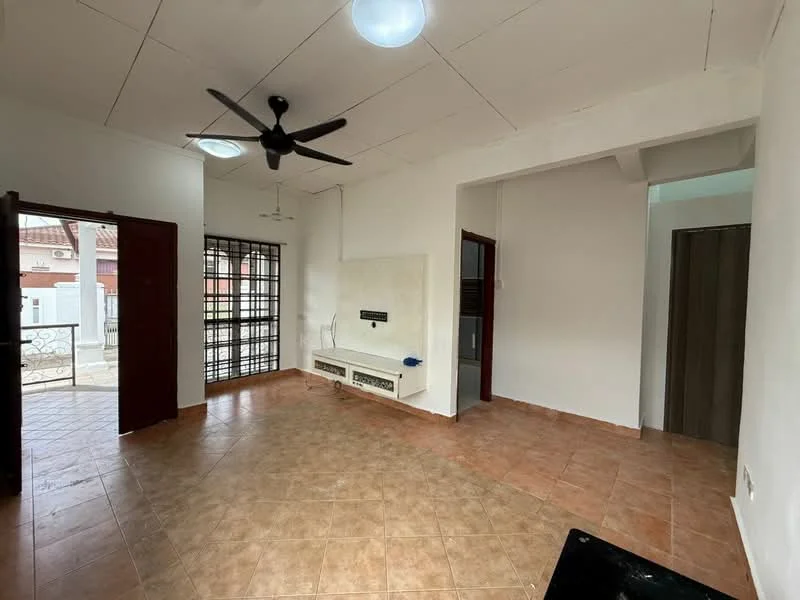 Living features: ceramic tile flooring, white painted walls, exposed ceiling with lights, 5-blade ceiling fan, wall-mounted TV console, large window with security grille, door leading to outdoor area, door leading to hallway; style: modern.