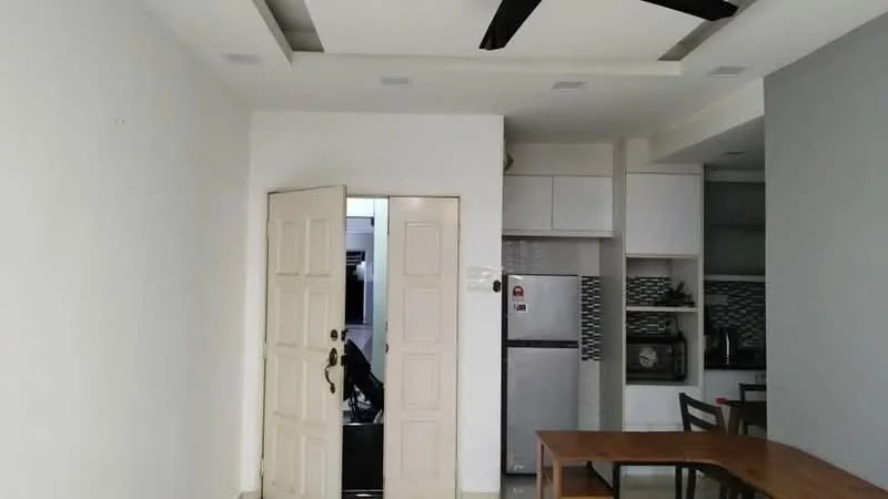 Room features: white painted walls, polished concrete flooring, dropped ceiling with recessed lighting, ceiling fan, wooden dining table, 4 dining chairs, double-door entrance, stainless-steel fridge, built-in cabinetry, kitchen countertop with backsplash; style: modern.