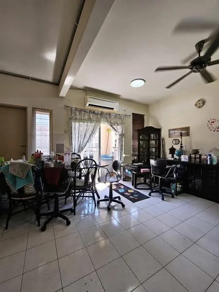 Living features: white painted walls, tile flooring, 5-blade ceiling fan, wall-mounted split AC, floor-to-ceiling windows, sliding glass door, curtains, dining table with chairs, black wooden cabinets, glass display cabinet, area rug with geometric pattern, decorative wall clock, decorative items on shelves; style: contemporary; view: garden.