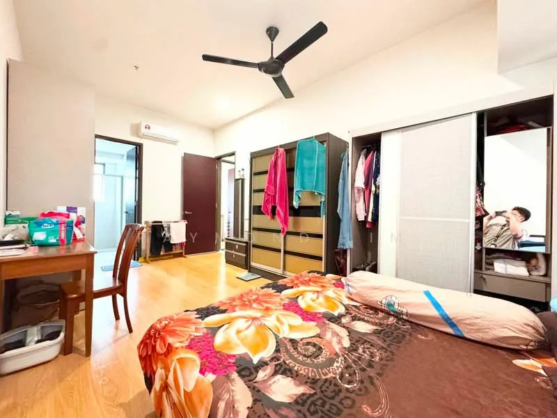 Bedroom features: queen-size bed with floral bedding, wooden flooring, 5-blade ceiling fan, built-in wardrobe with sliding doors, open shelving unit, study desk, chair, air conditioning unit, decorative wall with neutral color, window with natural light; style: modern.