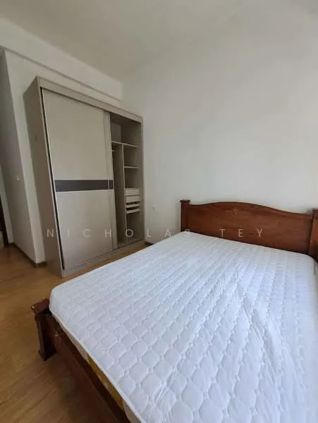 Bedroom features: queen-size bed, wood headboard, white quilted mattress, built-in wardrobe with sliding doors, light wood flooring, white painted walls, natural light from window, minimalist decor; style: modern.
