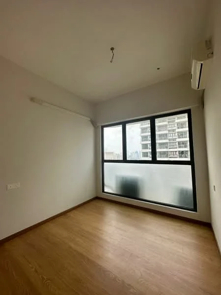 Room features: light wood flooring, white painted walls, floor-to-ceiling windows, 1 wall-mounted split AC, no visible ceiling fixture, window with frosted glass panel, minimalist design; style: modern; view: city.