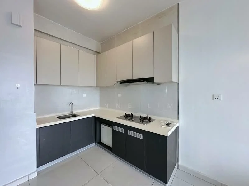 Kitchen features: L-shaped kitchen layout, white upper cabinets, black lower cabinets, stainless-steel sink, chrome pull-down faucet, built-in gas hob, white countertop, grey tile backsplash, built-in refrigerator, ceramic tile flooring, recessed ceiling lights, wall-mounted range hood; style: modern.