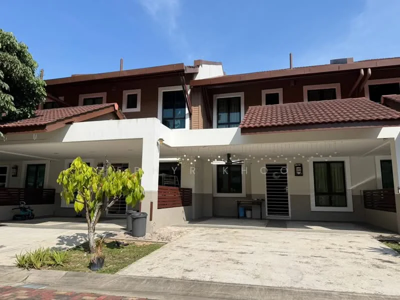 Exterior type: linked terrace house; features: brown painted facade, white painted walls, red tile roof, two-storey structure, manicured lawn, paved driveway, front porch area, windows with grills, outdoor lighting fixtures; style: modern.