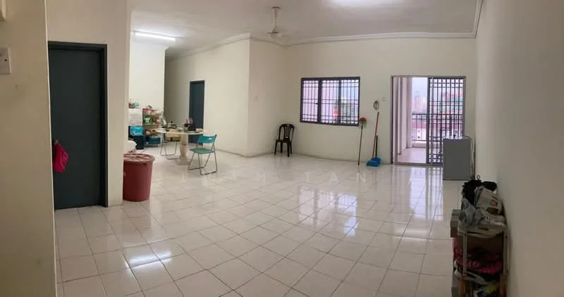 Living features: white painted walls, glossy ceramic tile flooring, ceiling fan, large windows, sliding glass door, open layout, dining table with chairs, plastic chairs, red trash bin, broom, refrigerator, storage area.