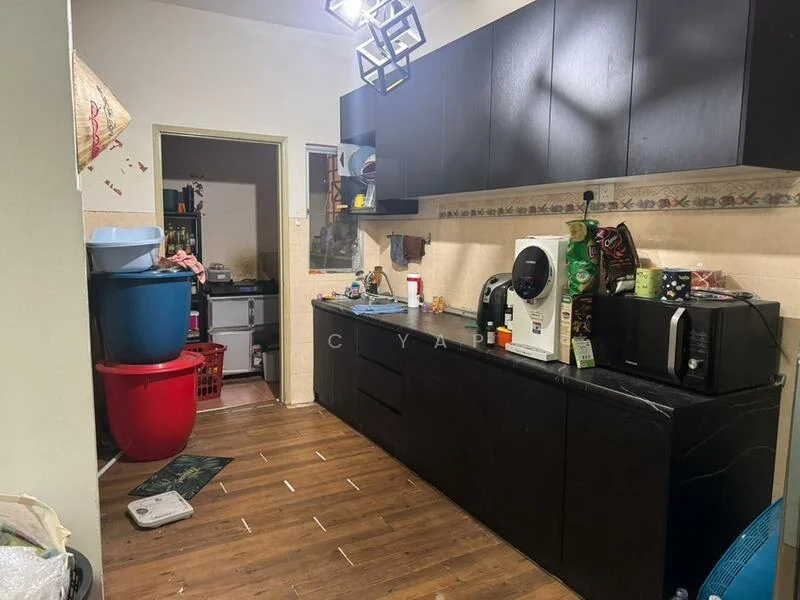 Kitchen features: black cabinetry, black countertop, single-bowl stainless-steel sink, chrome pull-down faucet, built-in microwave, freestanding range oven, toaster, dishwasher, wood laminate flooring, wall-mounted shelves, decorative wall tiles, recessed ceiling lights; style: modern.