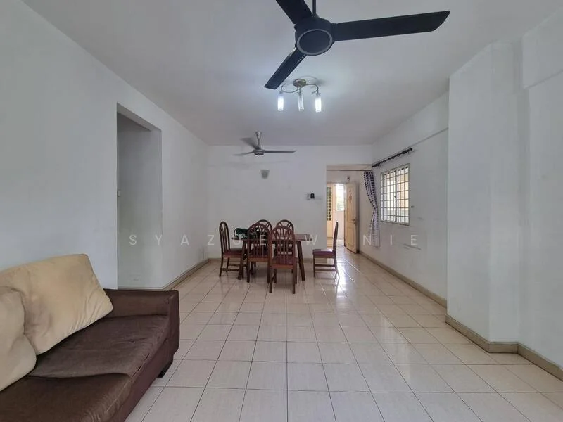 Living features: 3-seater fabric sofa in brown, wooden dining table for 6, wooden dining chairs, ceiling fan, recessed downlights, tile flooring, white painted walls, large windows with grid pattern, natural light, open layout; style: modern.