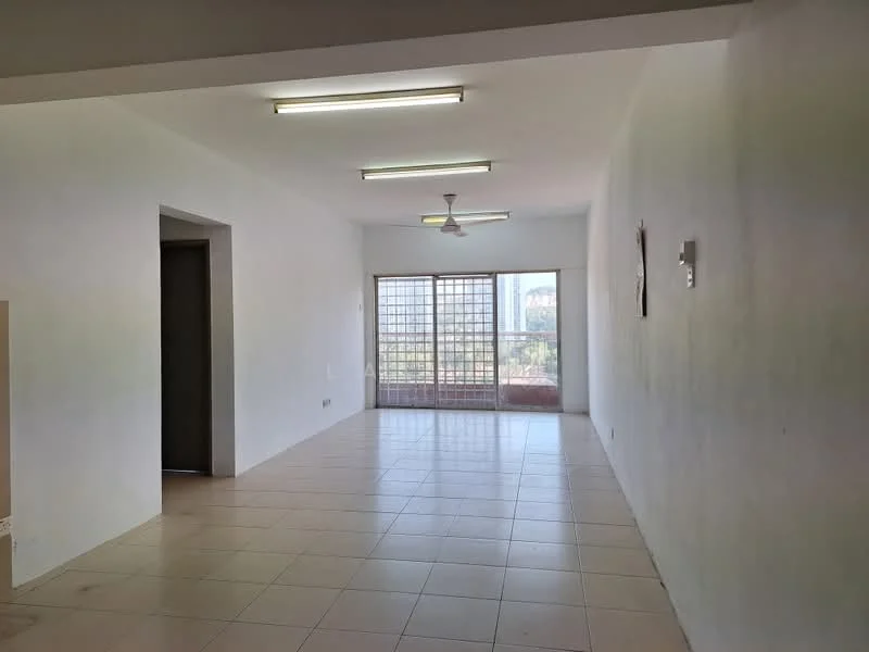 Living features: white painted walls, tile flooring, 5-blade ceiling fan, large sliding glass door, natural light from windows, open layout, no visible furniture, neutral color scheme; style: modern; view: city.